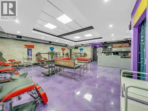 1409 Tecumseh Road East Windsor ON N8W 1C2