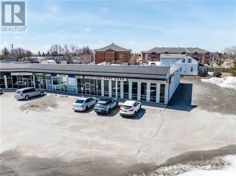 93 Notre Dame Avenue W Unit# 11-12 Azilda ON P0M 1B0