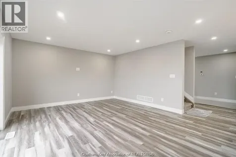 32 Betty Court Chatham ON N7M 0T9