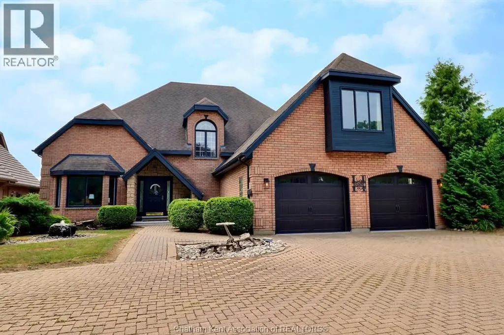 932 Grand Avenue West Chatham ON N7L 5H6