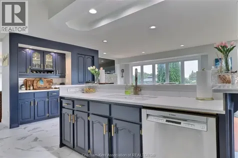 932 Grand Avenue West Chatham ON N7L 5H6