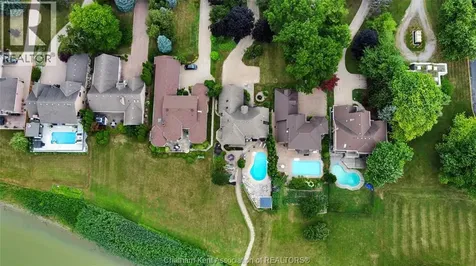 932 Grand Avenue West Chatham ON N7L 5H6
