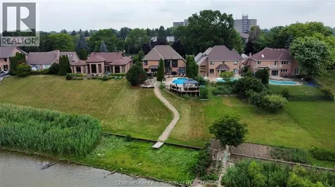 932 Grand Avenue West Chatham ON N7L 5H6