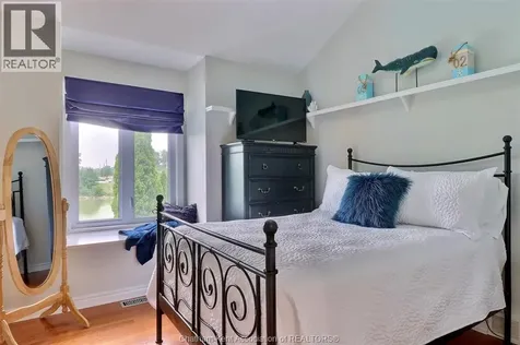 932 Grand Avenue West Chatham ON N7L 5H6