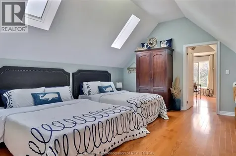 932 Grand Avenue West Chatham ON N7L 5H6