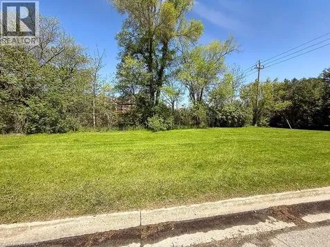 36 Graham Avenue Brantford ON N3T 1C4