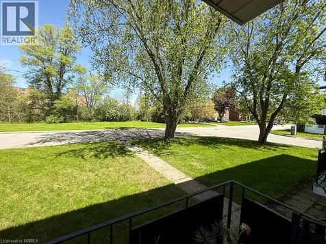 36 Graham Avenue Brantford ON N3T 1C4