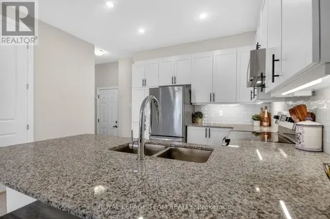 802 Bascule Place Ottawa ON K0A 2Z0