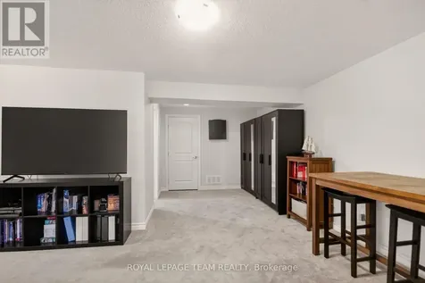 802 Bascule Place Ottawa ON K0A 2Z0