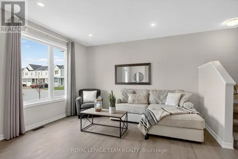 802 Bascule Place Ottawa ON K0A 2Z0
