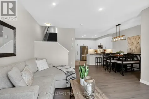 802 Bascule Place Ottawa ON K0A 2Z0