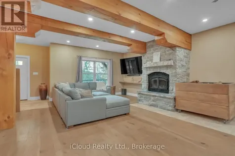 2091 Dwyer Road Springwater ON L9X 1L7