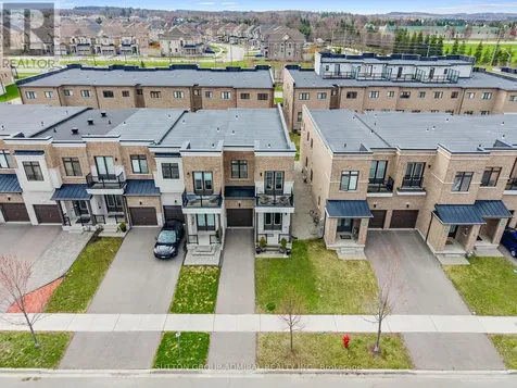 197 Elyse Court Aurora ON L4G 2C9