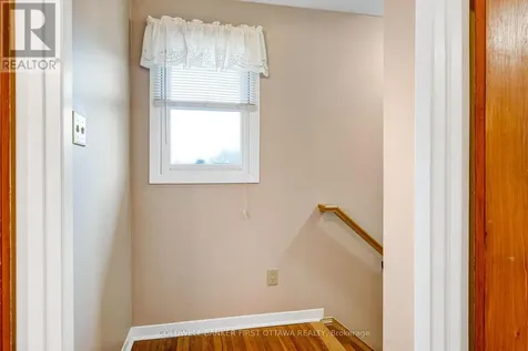 12 Glenview Crescent Perth ON K7H 2L2