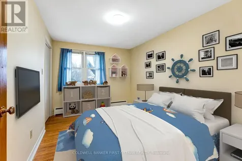 12 Glenview Crescent Perth ON K7H 2L2