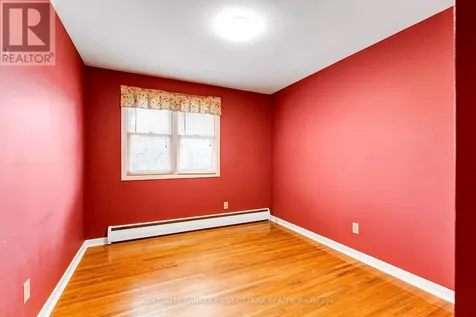 12 Glenview Crescent Perth ON K7H 2L2