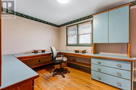 12 Glenview Crescent Perth ON K7H 2L2