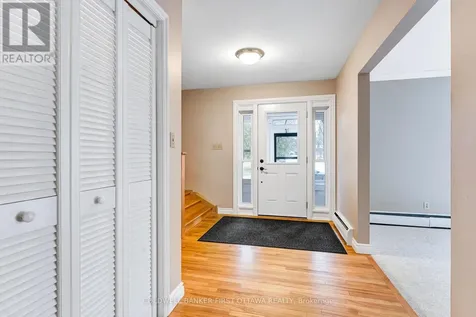12 Glenview Crescent Perth ON K7H 2L2