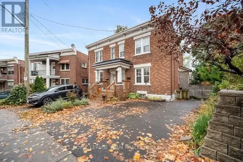 21 Acacia Avenue Ottawa ON K1M 0P3