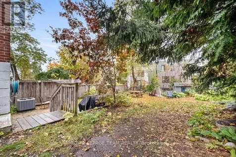 21 Acacia Avenue Ottawa ON K1M 0P3