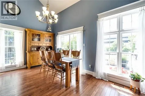 1026 Beach Boulevard Hamilton ON L8H 6Z4
