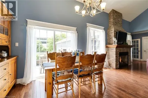 1026 Beach Boulevard Hamilton ON L8H 6Z4