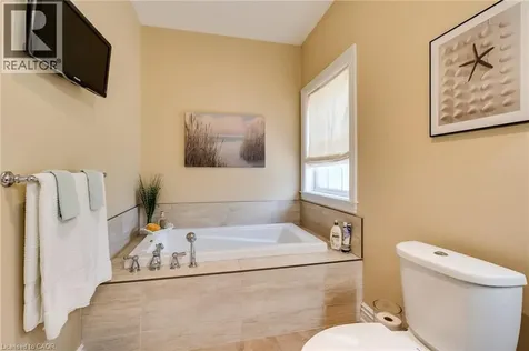 1026 Beach Boulevard Hamilton ON L8H 6Z4