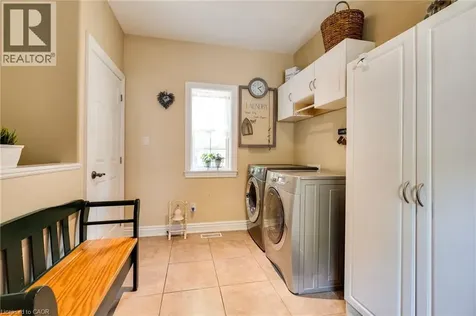 1026 Beach Boulevard Hamilton ON L8H 6Z4