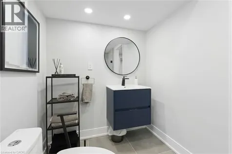 17 Clearview Drive Hamilton ON L8G 4Y4