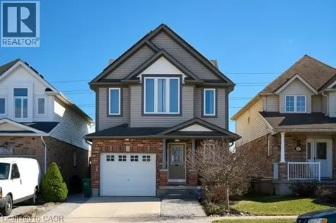 126 Snowdrop Crescent Kitchener ON N2E 4G7