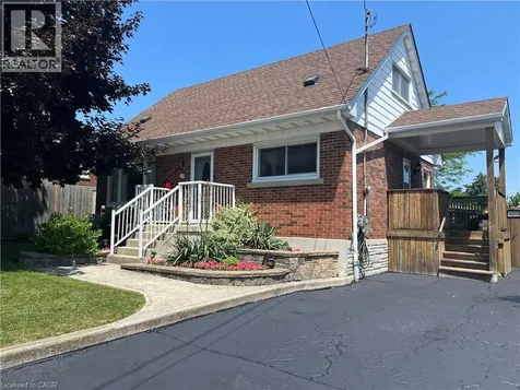 129 Broker Drive Hamilton ON L8T 2B8