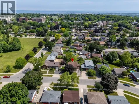 129 Broker Drive Hamilton ON L8T 2B8