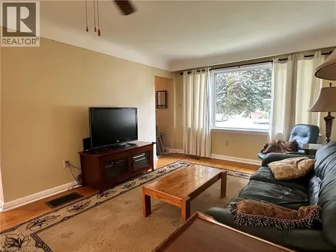 129 Broker Drive Hamilton ON L8T 2B8