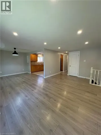 11 Nashua Drive Brantford ON N3P 1L1