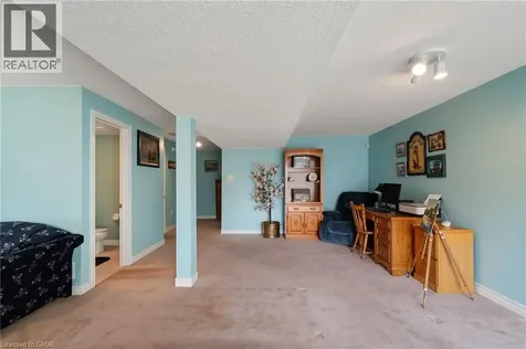 85 Edgewater Drive Stoney Creek ON L8E 4Z2