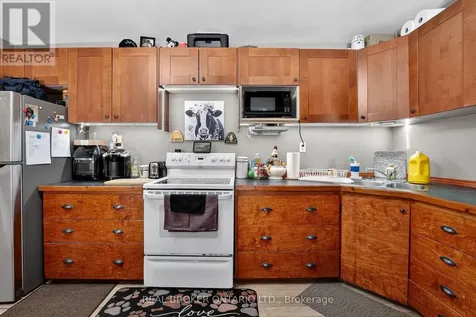 53-55 Wellington Street Halton Hills (ac Acton) ON L7J 2H1