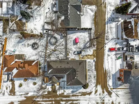 53-55 Wellington Street Halton Hills (ac Acton) ON L7J 2H1