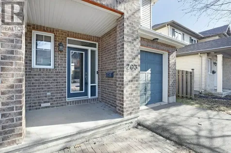 203 Bradwell Way Ottawa ON K1T 4J4