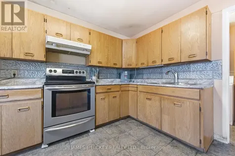 38 Beach Avenue Deep River ON K0J 1P0