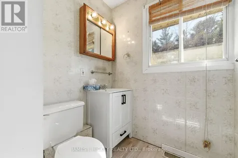 38 Beach Avenue Deep River ON K0J 1P0