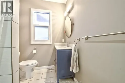 3264 Baby Street Windsor ON N9C 1K8