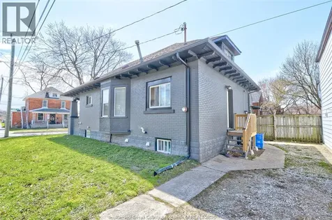 3264 Baby Street Windsor ON N9C 1K8