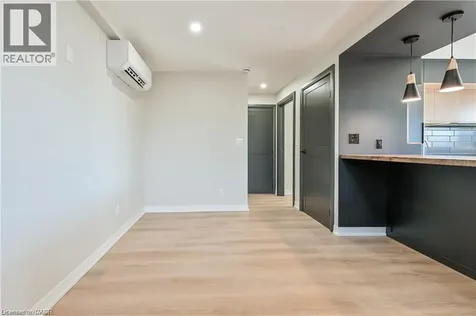 43 Mahony Avenue Hamilton ON L8H 3C3