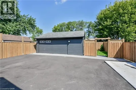 43 Mahony Avenue Hamilton ON L8H 3C3