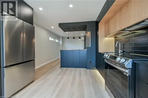 43 Mahony Avenue Hamilton ON L8H 3C3