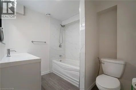 1723 Stackhouse Avenue London ON N5X 4H9