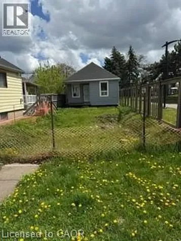 230 Cope Street Hamilton ON L8H 5B5