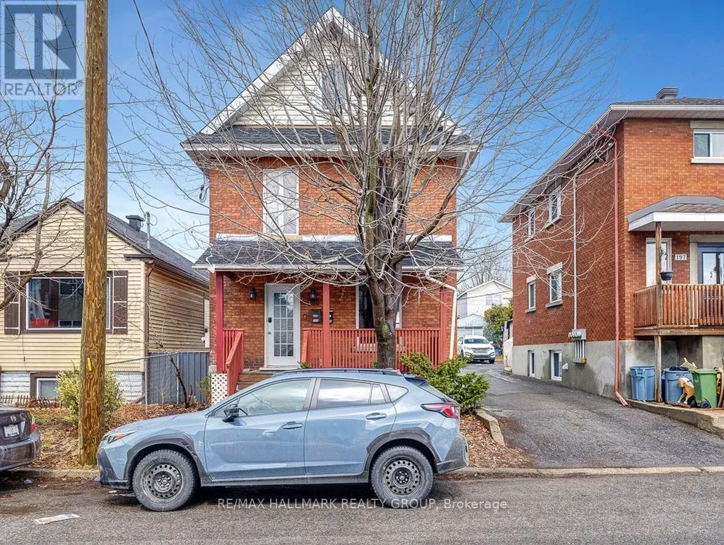 193 Gladu Street Ottawa ON K1L 6N3