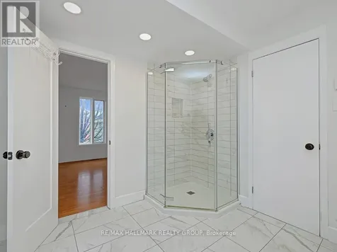 193 Gladu Street Ottawa ON K1L 6N3