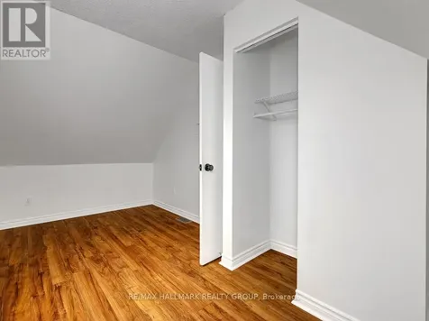 193 Gladu Street Ottawa ON K1L 6N3